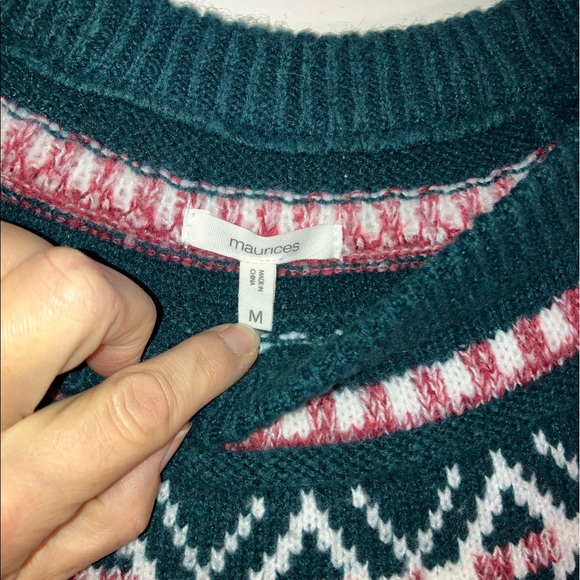 Maurices fair isle sweater medium M Christmas holiday winter - Picture 2 of 2